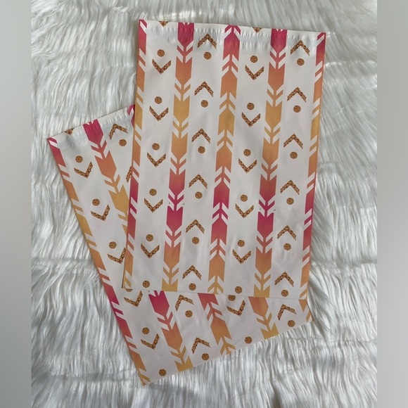 100 10x13 Arrows Poly Mailers - Picture 1 of 1